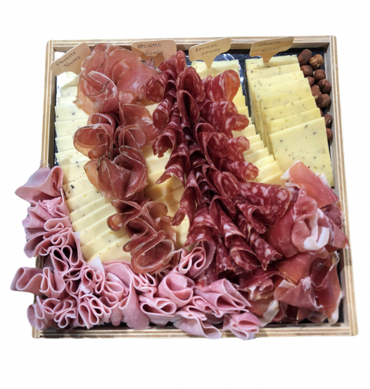 raclette-chai-danthon-fromage-charcuterie.png